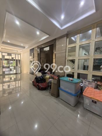 Hunian Mewah LB 200m2 Siap Huni Desain Elegan di Sunter, Jakarta Utara Hunian Mewah LB 200m2 Siap Huni Desain Elegan di Sunter, Jakarta Utara