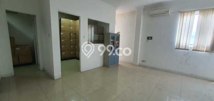 Untuk Dijual Gudang di Tebet Jakarta Selatan LT 240m2 / LB 515m2 Untuk Dijual Gudang di Tebet Jakarta Selatan LT 240m2 / LB 515m2