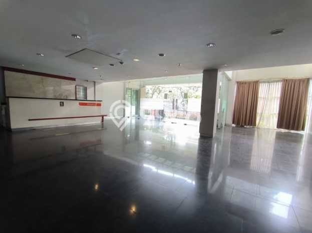 Dijual! Komersial di Setiabudi Jakarta Selatan LT 1065m2 / LB 2252m2 Kawasan Strategis Dijual! Komersial di Setiabudi Jakarta Selatan LT 1065m2 / LB 2252m2 Kawasan Strategis