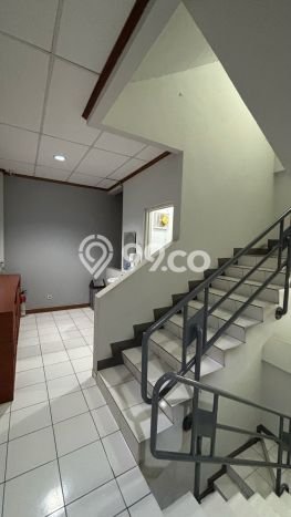 LOKASI TERBAIK! Ruko di Kelapa Gading, Luas 263m2m², Akses Strategis LOKASI TERBAIK! Ruko di Kelapa Gading, Luas 263m2m², Akses Strategis