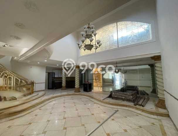 Disewakan Komersial Kawasan Sunter, Luas 400m², Lokasi Premium, Siap Untuk Dipakai Disewakan Komersial Kawasan Sunter, Luas 400m², Lokasi Premium, Siap Untuk Dipakai