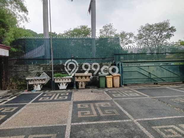 Hunian Mewah LB 1107m2 Siap Huni Desain Elegan di Sunter, Jakarta Utara Hunian Mewah LB 1107m2 Siap Huni Desain Elegan di Sunter, Jakarta Utara