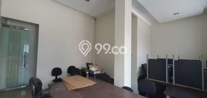 Untuk Dijual Gudang di Tebet Jakarta Selatan LT 240m2 / LB 515m2 Untuk Dijual Gudang di Tebet Jakarta Selatan LT 240m2 / LB 515m2