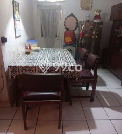 Dijual Rumah Premium dengan Fasilitas Sekitar Komplit di Menteng, Jakarta Pusat Dijual Rumah Premium dengan Fasilitas Sekitar Komplit di Menteng, Jakarta Pusat