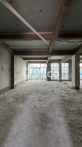 Unit Komersial Dijual di Jakarta Timur LT 226m2 & LB 558m2 Unit Komersial Dijual di Jakarta Timur LT 226m2 & LB 558m2
