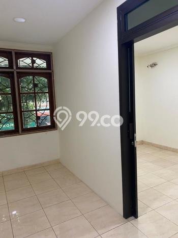 Siap Huni Rumah Mewah 3 Kamar di Kelapa Gading Dekat ke Mana Saja Siap Huni Rumah Mewah 3 Kamar di Kelapa Gading Dekat ke Mana Saja