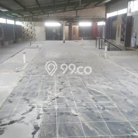 LOKASI STRATEGIS! Komersial Disewakan Kawasan Sudirman, Luas 1000m2m², Area Komersial LOKASI STRATEGIS! Komersial Disewakan Kawasan Sudirman, Luas 1000m2m², Area Komersial