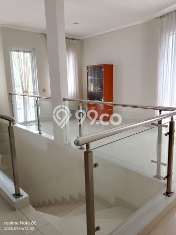 Jual Rumah Luas Elegan Dengan View Eksklusif di Modernland, Tangerang Jual Rumah Luas Elegan Dengan View Eksklusif di Modernland, Tangerang
