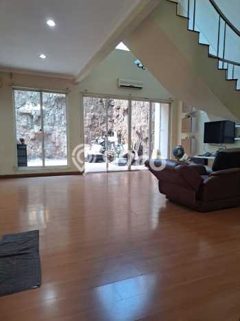 For Sale! Luxury House LT 308m2 Desain Elegan di Modernland For Sale! Luxury House LT 308m2 Desain Elegan di Modernland