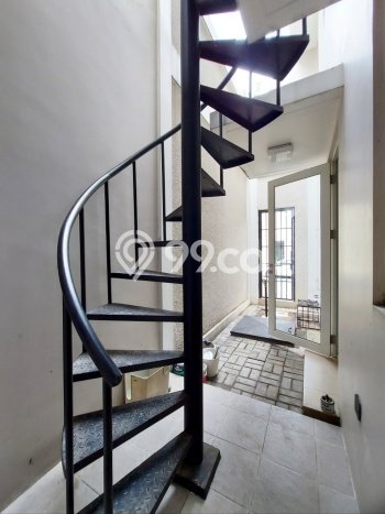 Disewakan Rumah Harga Terjangkau di Gading Serpong Tangerang dengan 3 Kamar Tidur Disewakan Rumah Harga Terjangkau di Gading Serpong Tangerang dengan 3 Kamar Tidur