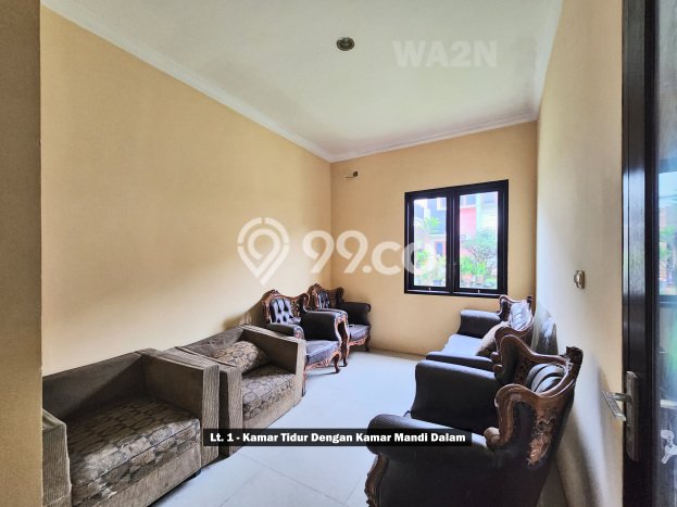 Jual Rumah Strategis Bagus Punya 3 KT di Setu Tangerang Selatan SHM Jual Rumah Strategis Bagus Punya 3 KT di Setu Tangerang Selatan SHM
