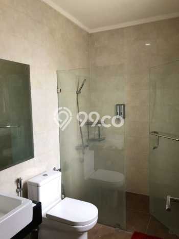 Dijual Rumah Mewah Megah Dengan View Eksklusif di Modernland, Tangerang Dijual Rumah Mewah Megah Dengan View Eksklusif di Modernland, Tangerang