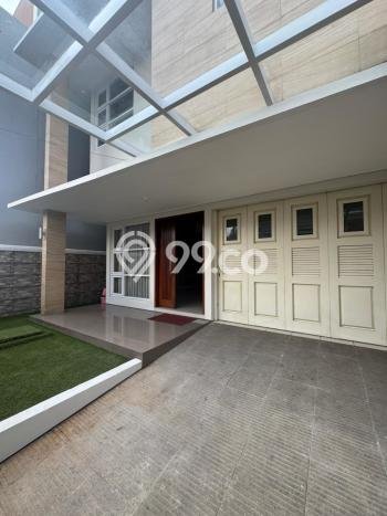 Rumah Area Nyaman di Batununggal, Bandung, Luas 140m2m² LB 120m2m² Rumah Area Nyaman di Batununggal, Bandung, Luas 140m2m² LB 120m2m²