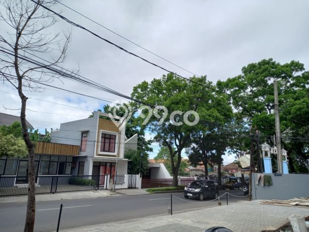 Ruko di Cimahi Utara, Luas 142m², For Rent, Area Bisnis, Siap Pakai Ruko di Cimahi Utara, Luas 142m², For Rent, Area Bisnis, Siap Pakai