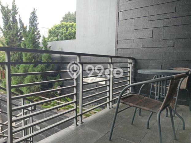Rumah Mewah LB 350m2 Siap Pakai Desain Elegan di Setra Sari, Bandung Rumah Mewah LB 350m2 Siap Pakai Desain Elegan di Setra Sari, Bandung