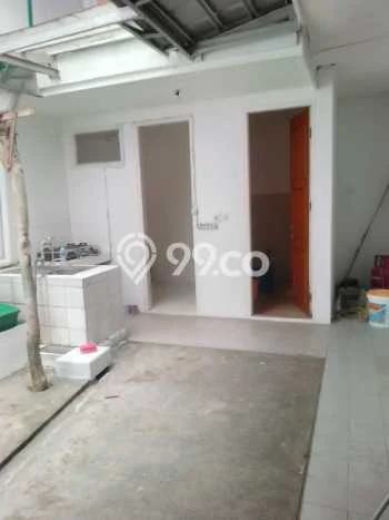 Jarang Ada! Rumah Sewa 4 Kamar Bagus Siap Huni Setra Duta Jarang Ada! Rumah Sewa 4 Kamar Bagus Siap Huni Setra Duta