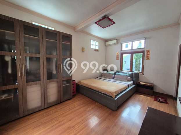 Siap Huni Rumah Mewah 5 Kamar di Batununggal Dekat ke Mana Pun Siap Huni Rumah Mewah 5 Kamar di Batununggal Dekat ke Mana Pun