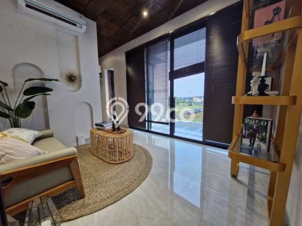 Ready to Use! Premium House LT 140m2 Desain Modern di Jakarta Garden City Ready to Use! Premium House LT 140m2 Desain Modern di Jakarta Garden City