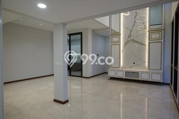 Rumah Cantik Siap Pakai Di BSD Luas 338m2 Lokasi Strategis Rumah Cantik Siap Pakai Di BSD Luas 338m2 Lokasi Strategis