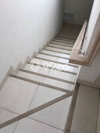 Rumah sewa siap huni 3 KT di Jakarta Garden City, Jakarta Timur Rumah sewa siap huni 3 KT di Jakarta Garden City, Jakarta Timur