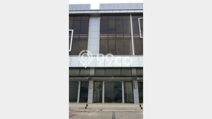 Ruko Dijual di Prime Area Jakarta Timur Luas 235m2 Ruko Dijual di Prime Area Jakarta Timur Luas 235m2