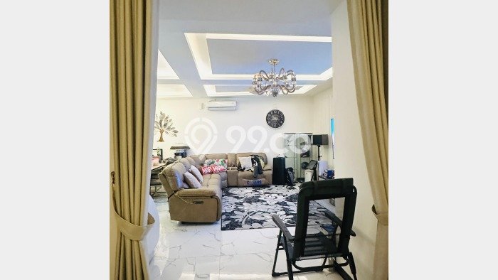 Siap Huni Rumah Mewah 4 Kamar di Cakung Dekat ke Mana Saja Siap Huni Rumah Mewah 4 Kamar di Cakung Dekat ke Mana Saja