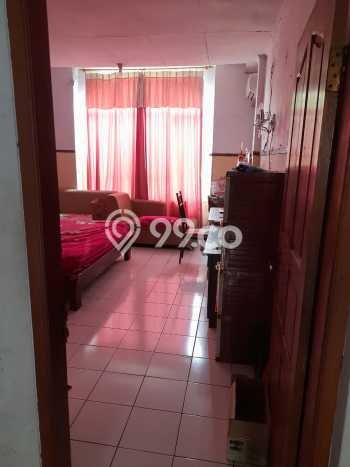 Ruko Dijual di Jakarta Barat LT 60m2 & LB 84m2 Lokasi Terbaik! Ruko Dijual di Jakarta Barat LT 60m2 & LB 84m2 Lokasi Terbaik!