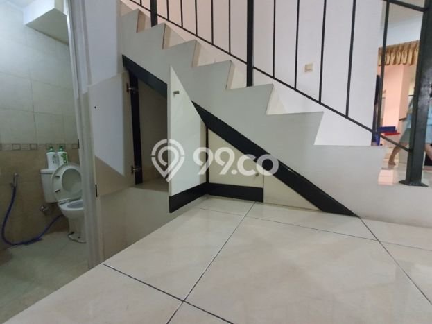 Rumah Luxury Modern Tanpa Renovasi di Puri Media Jakarta Barat Rumah Luxury Modern Tanpa Renovasi di Puri Media Jakarta Barat