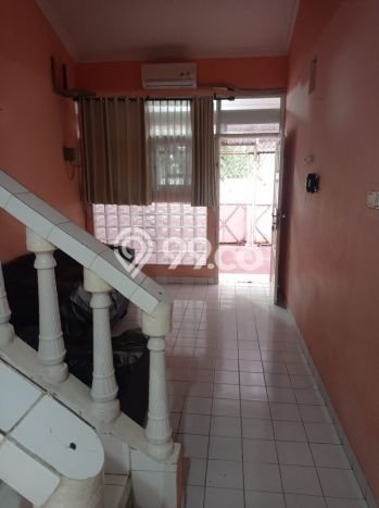 Rumah Modern 4 KT di Duri Kosambi Jakarta Barat Semi Furnished Rumah Modern 4 KT di Duri Kosambi Jakarta Barat Semi Furnished