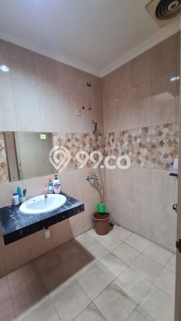 Rumah di Daan Mogot, Jakarta Barat, LT 144m² Bangunan 260m² Rumah di Daan Mogot, Jakarta Barat, LT 144m² Bangunan 260m²