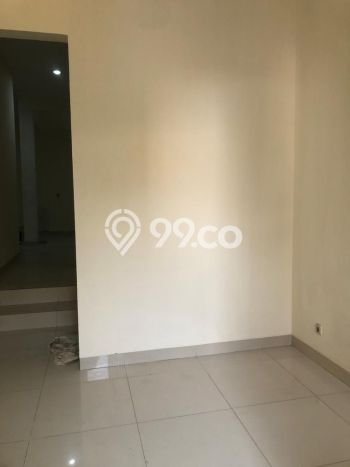 Rumah Terawat di Daan Mogot, Jakarta Barat, LT 90m², Luas Bangunan 120m² Rumah Terawat di Daan Mogot, Jakarta Barat, LT 90m², Luas Bangunan 120m²