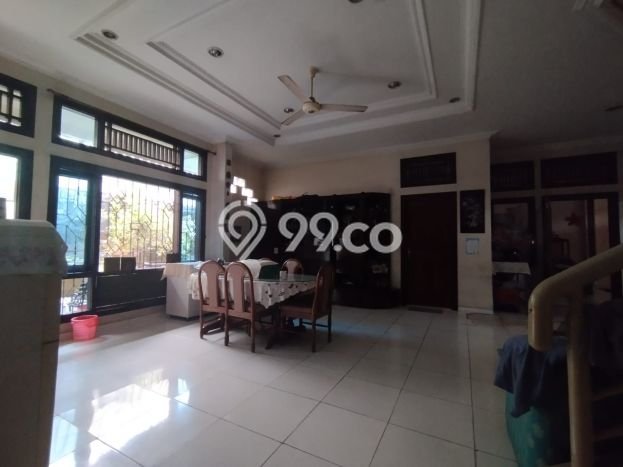 Jual Rumah Luas Elegan Dengan View Cantik di Kedoya Utara, Jakarta Barat Jual Rumah Luas Elegan Dengan View Cantik di Kedoya Utara, Jakarta Barat