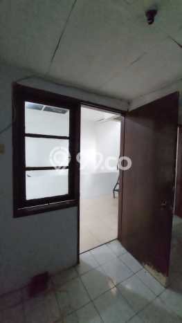 Dijual Hunian Rumah Terawat 4 Kamar di Taman Palem, Jakarta Barat Dijual Hunian Rumah Terawat 4 Kamar di Taman Palem, Jakarta Barat