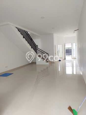 Jual Rumah Eksklusif 3 KT di Kav DKI, Jakarta Barat Jual Rumah Eksklusif 3 KT di Kav DKI, Jakarta Barat