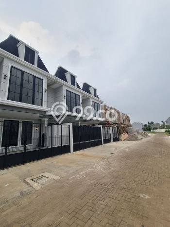Rumah Luxury Modern Siap Huni di Citra Garden Jakarta Barat Rumah Luxury Modern Siap Huni di Citra Garden Jakarta Barat