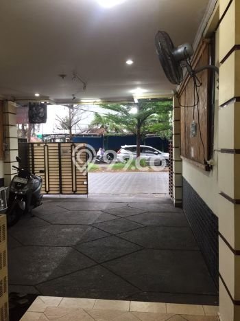 Jual Rumah Eksklusif 4 KT di Metro Permata, Tangerang Jual Rumah Eksklusif 4 KT di Metro Permata, Tangerang