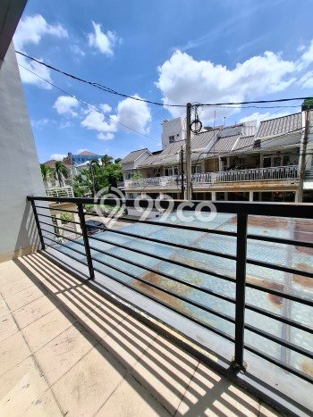 Rumah Modern 4 Kamar LT 108m2 di Taman Surya Rumah Modern 4 Kamar LT 108m2 di Taman Surya