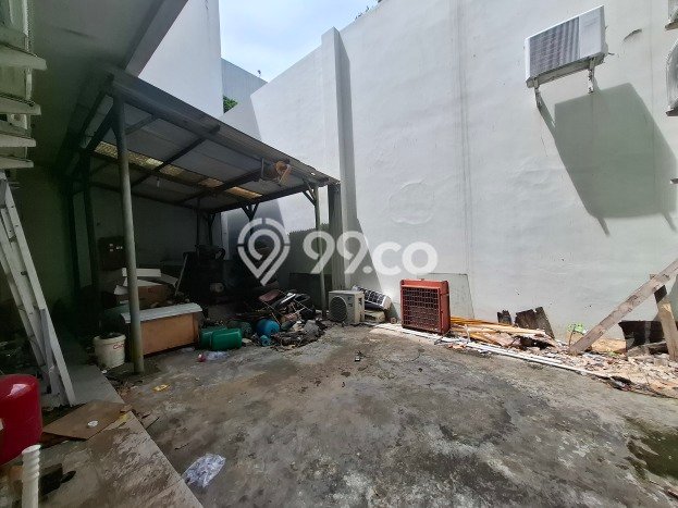 KAWASAN KOMERSIAL! Ruko Disewakan Kawasan Kembangan, Luas 450m², Lokasi Premium KAWASAN KOMERSIAL! Ruko Disewakan Kawasan Kembangan, Luas 450m², Lokasi Premium