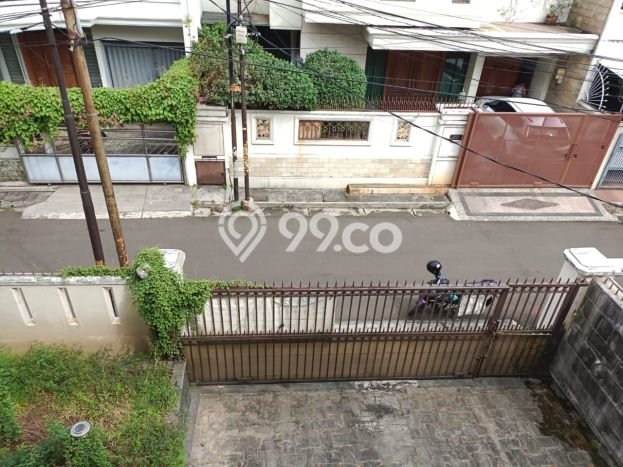 Rumah Berkualitas di Kedoya, Jakarta Barat, LT 480m² LB 417m² - HARGA NEGO! Rumah Berkualitas di Kedoya, Jakarta Barat, LT 480m² LB 417m² - HARGA NEGO!