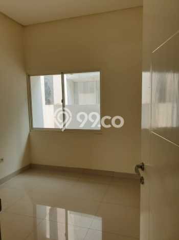 Jual Rumah Eksklusif 3 KT di Green Lake City, Jakarta Barat Jual Rumah Eksklusif 3 KT di Green Lake City, Jakarta Barat