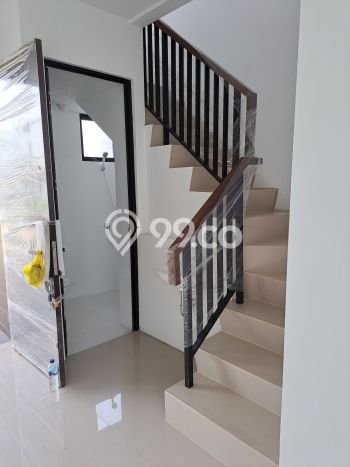 For Sale Hunian Rumah Terawat 2 Kamar di Semanan, Jakarta Barat For Sale Hunian Rumah Terawat 2 Kamar di Semanan, Jakarta Barat