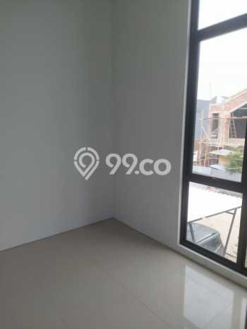 For Sale Hunian Rumah Terawat 2 Kamar di Semanan, Jakarta Barat For Sale Hunian Rumah Terawat 2 Kamar di Semanan, Jakarta Barat
