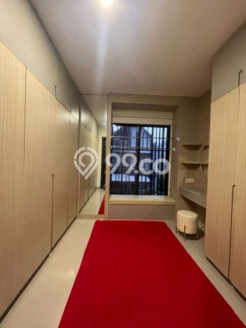 Rumah Elit Modern Tanpa Renovasi di Summarecon Serpong Tangerang Rumah Elit Modern Tanpa Renovasi di Summarecon Serpong Tangerang