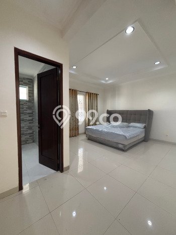 Ready to Use! Luxury House LT 220m2 Desain Elegan di BSD The Icon Ready to Use! Luxury House LT 220m2 Desain Elegan di BSD The Icon