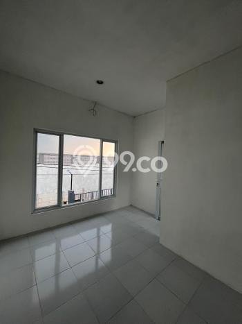 KAWASAN BISNIS! Gudang Kawasan BSD, Luas 200m², Jalan Raya KAWASAN BISNIS! Gudang Kawasan BSD, Luas 200m², Jalan Raya
