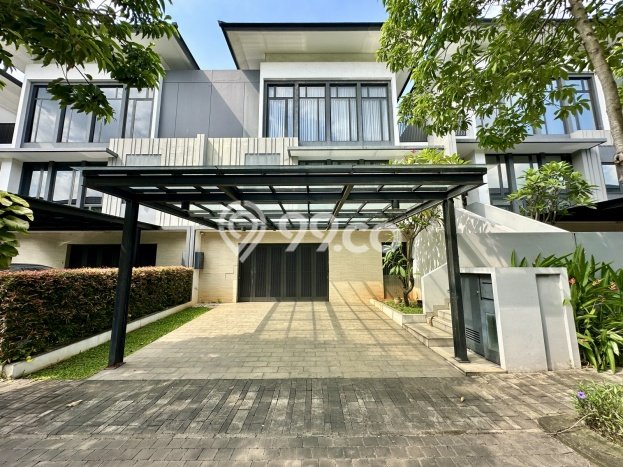 Jual Rumah Luas Elegan Dengan View Eksklusif di BSD City, Tangerang Jual Rumah Luas Elegan Dengan View Eksklusif di BSD City, Tangerang