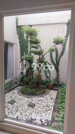 Rumah Elit LB 193m2 Siap Huni Desain Elegan di Gading Serpong, Tangerang Rumah Elit LB 193m2 Siap Huni Desain Elegan di Gading Serpong, Tangerang