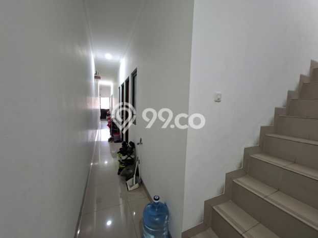 Unit Kost Dijual di Jakarta Barat Spesifikasi 12 Kamar Tidur dan Area Strategis Unit Kost Dijual di Jakarta Barat Spesifikasi 12 Kamar Tidur dan Area Strategis