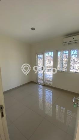 Jual Rumah Strategis Bagus Punya 3 KT di Sindang Jaya Tangerang SHM Jual Rumah Strategis Bagus Punya 3 KT di Sindang Jaya Tangerang SHM