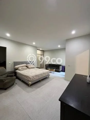 Ready to Use! Premium House LT 200m2 Desain Elegan di Lippo Karawaci Ready to Use! Premium House LT 200m2 Desain Elegan di Lippo Karawaci